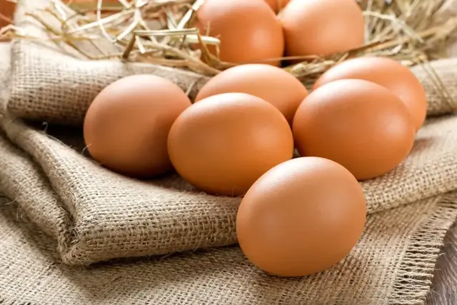 Brown eggs on a burlap cloth