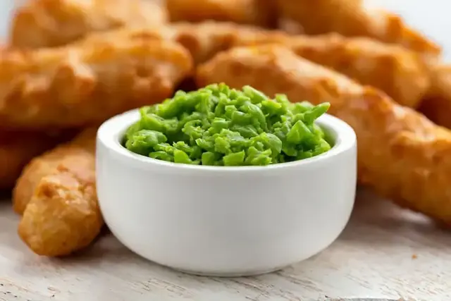 Small bowl of mashed peas