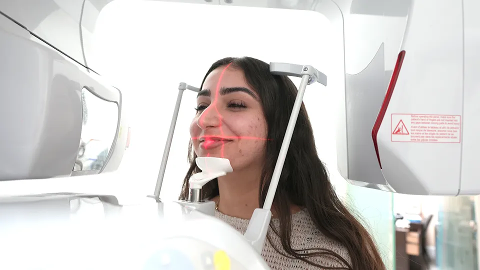 Atlantic Implants Utilizes the latest equipment for dental implant imagery