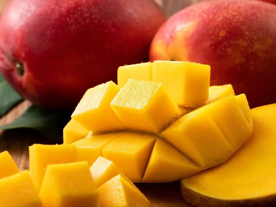 50 soft foods to eat after dental surgery - Mangos